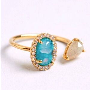 TAI JEWELRY 🆕 Gold Plated Labradorite & Stone Ring